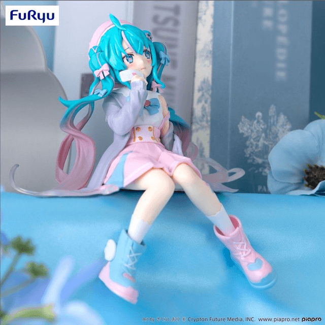 Figurine Noodle Stopper Hatsune Miku Koisuru Sailor Fuku